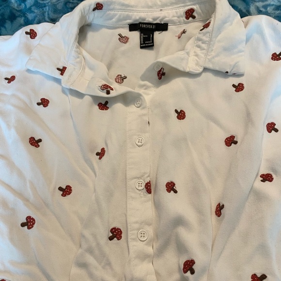 Forever 21 large shirt - Picture 1 of 4